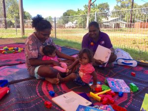 playgroup-li-ardubirri-smith-family-borroloola-13